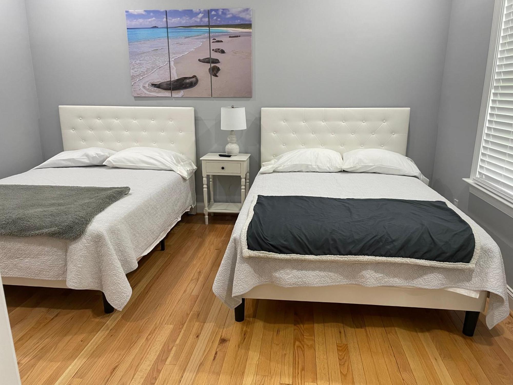 La Casa Grande Hosting Apartment Whitsett Ngoại thất bức ảnh